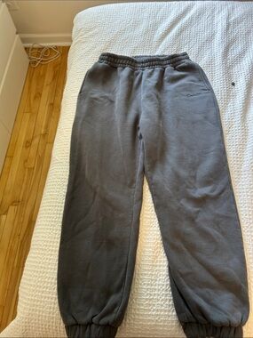 Comfrt Signature Sweats